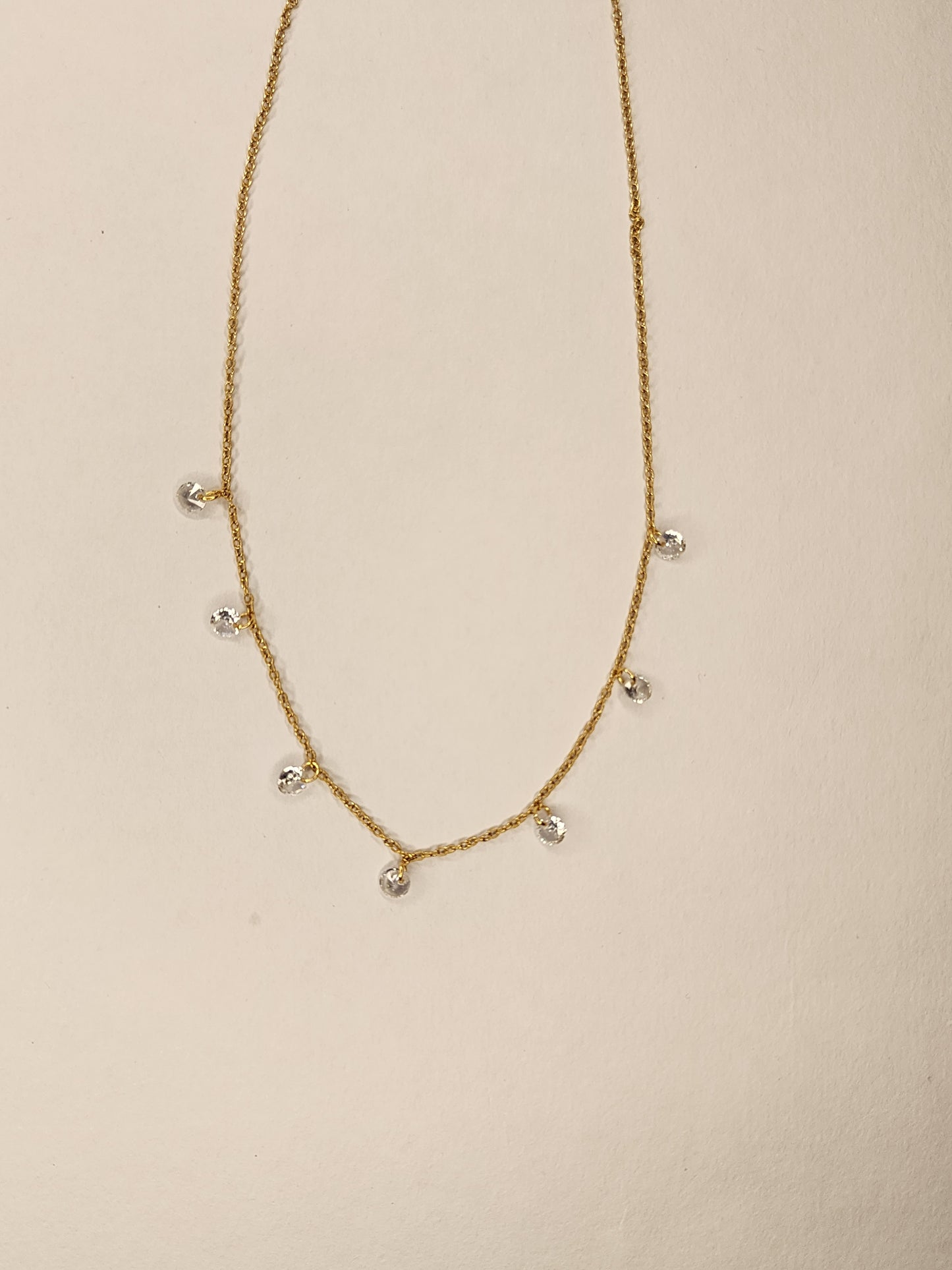 Glimmering Dewdrop Necklace