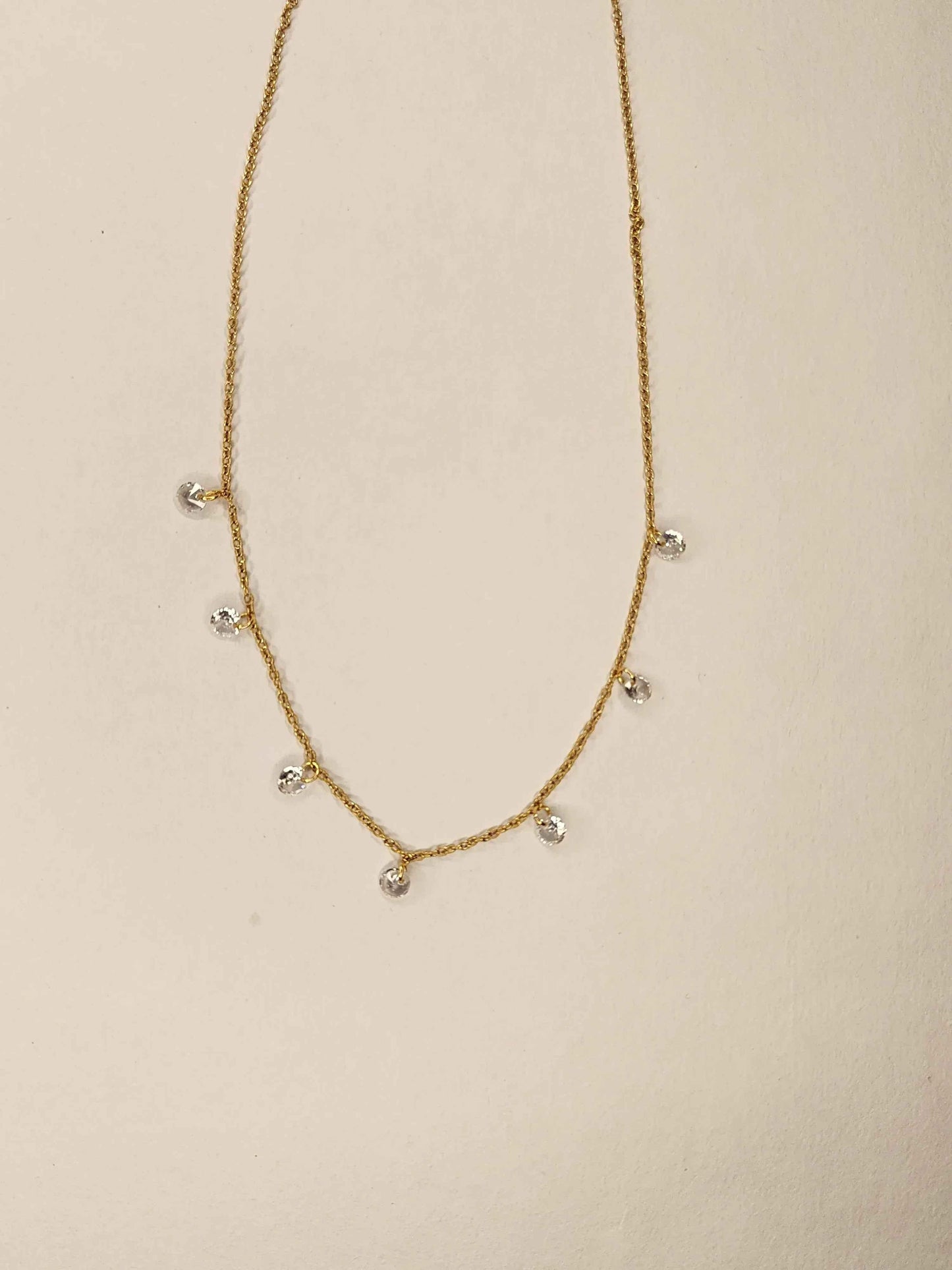 Glimmering Dewdrop Necklace