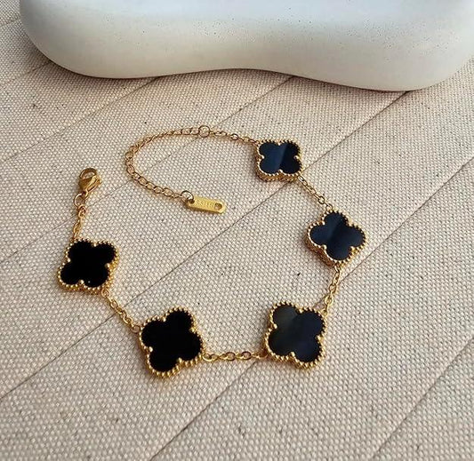 Gold Clover Charm Bracelet - Auraynia