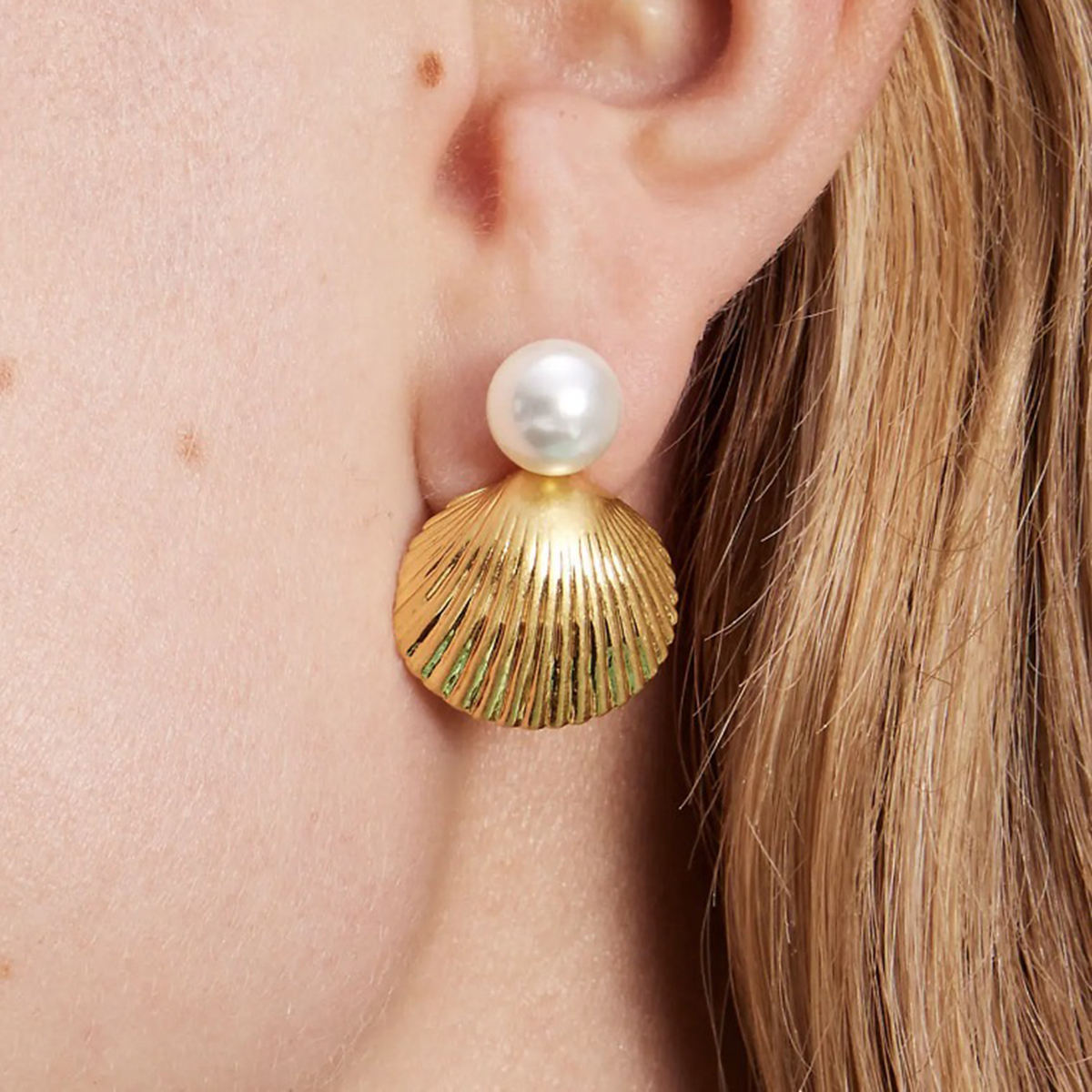 Pearl Shell Drop Earrings