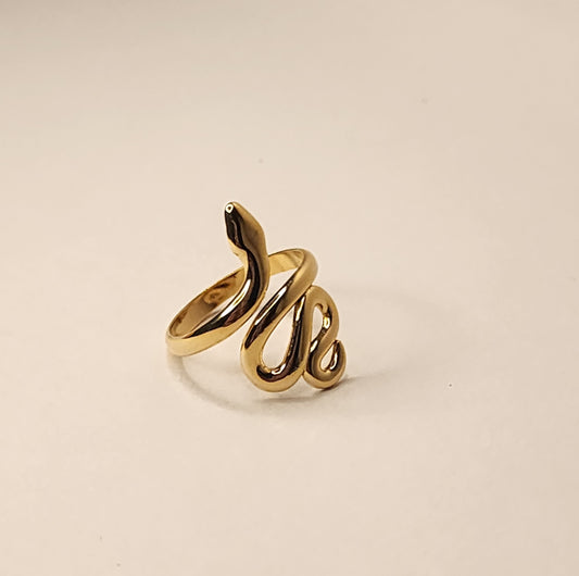 Serpentine Embrace Ring