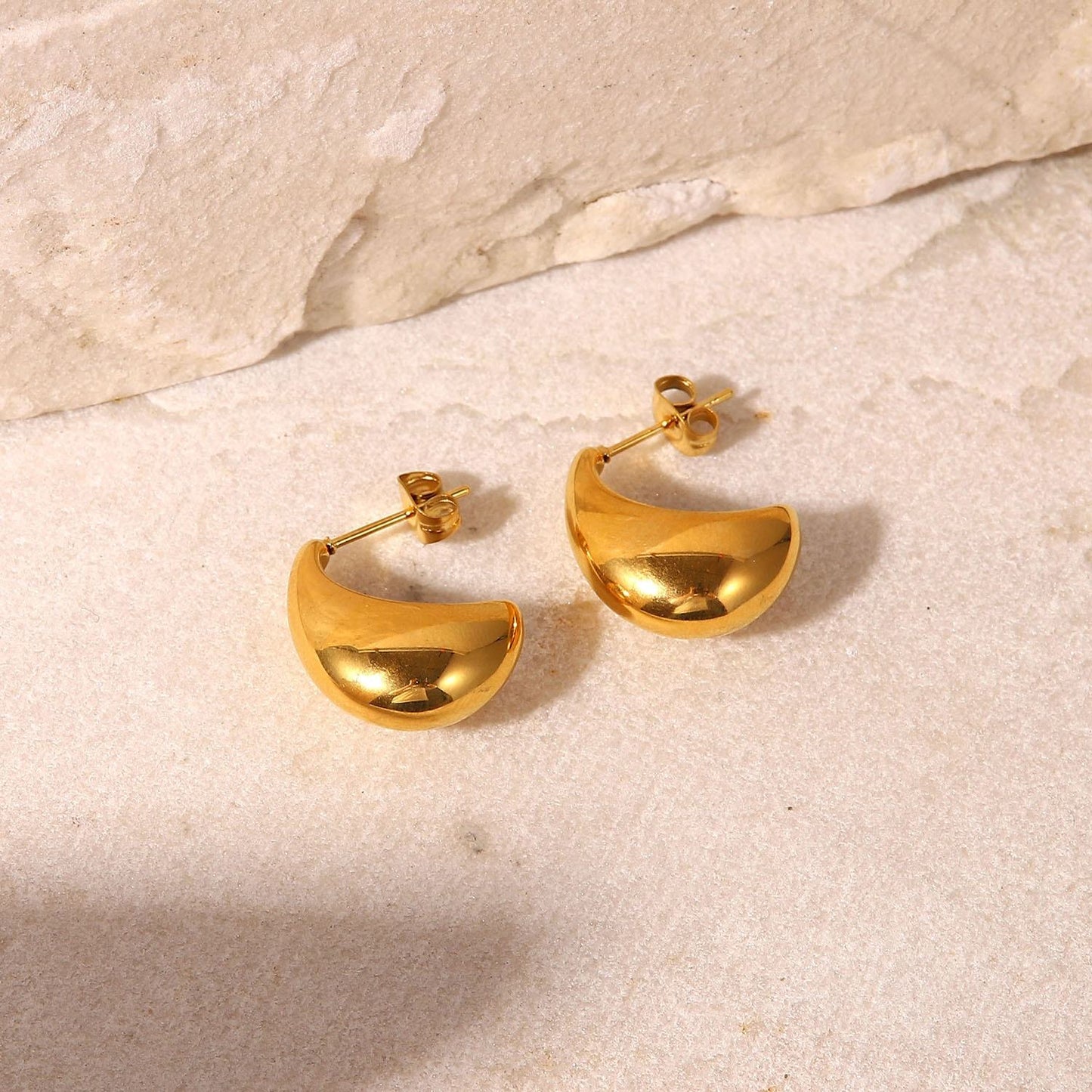 Luna Curve Gold Hoop Earrings