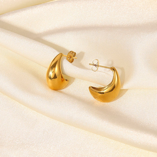 Luna Curve Gold Hoop Earrings