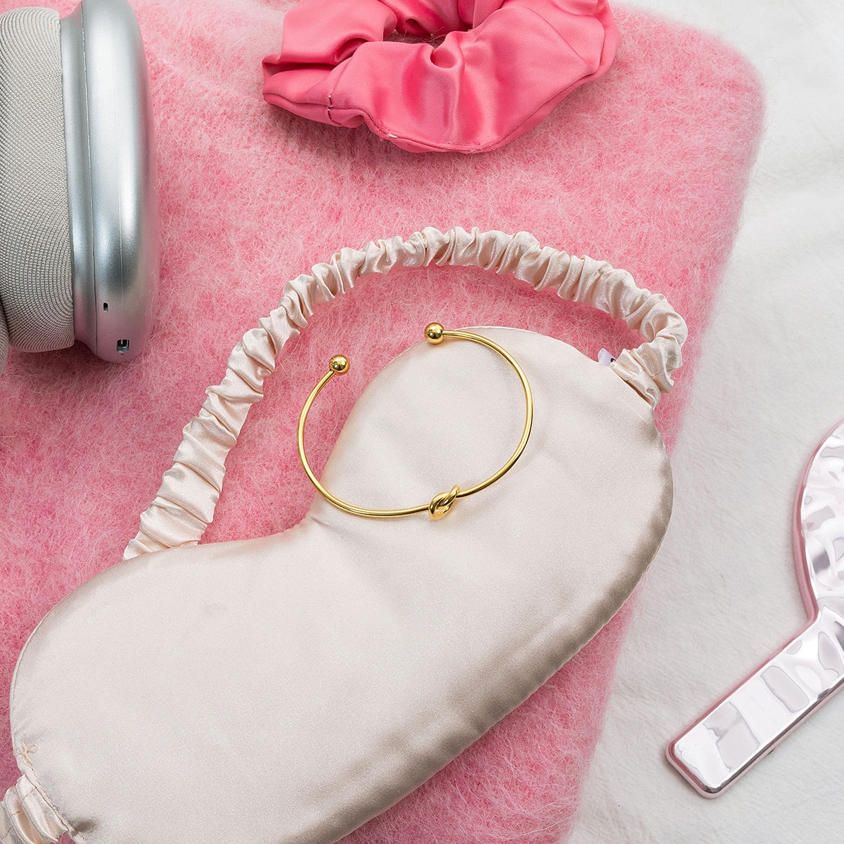 Eternal Knot Minimal Cuff Bracelet