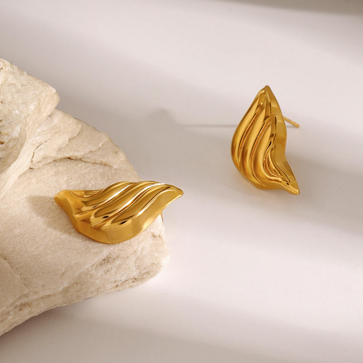 Sculpted Leaf Gold Stud Earrings