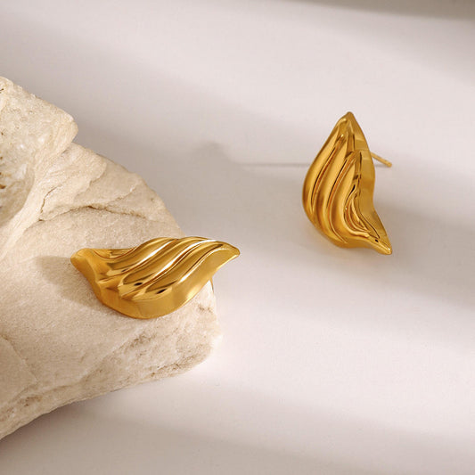 Sculpted Leaf Gold Stud Earrings