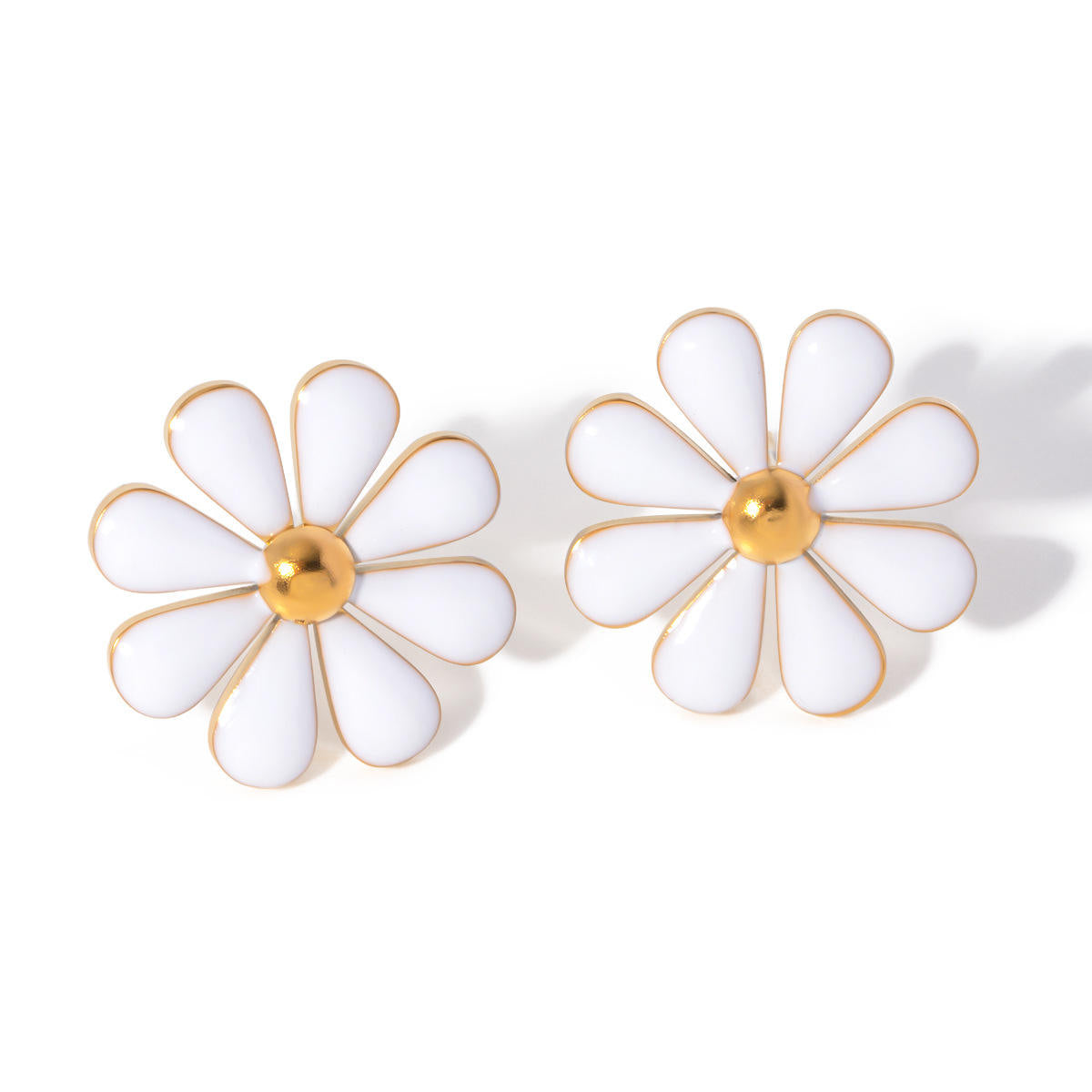 White Daisy Bloom Stud Earrings