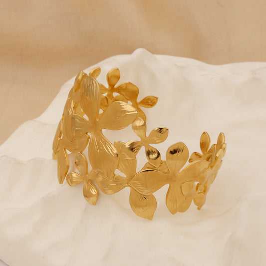 Enchanted Flora Sculpted Gold Cuff