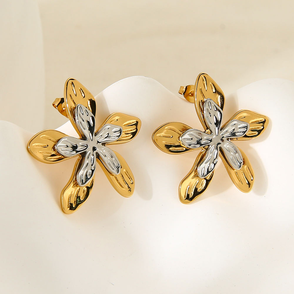 Dual Bloom Two-Tone Floral Stud Earrings