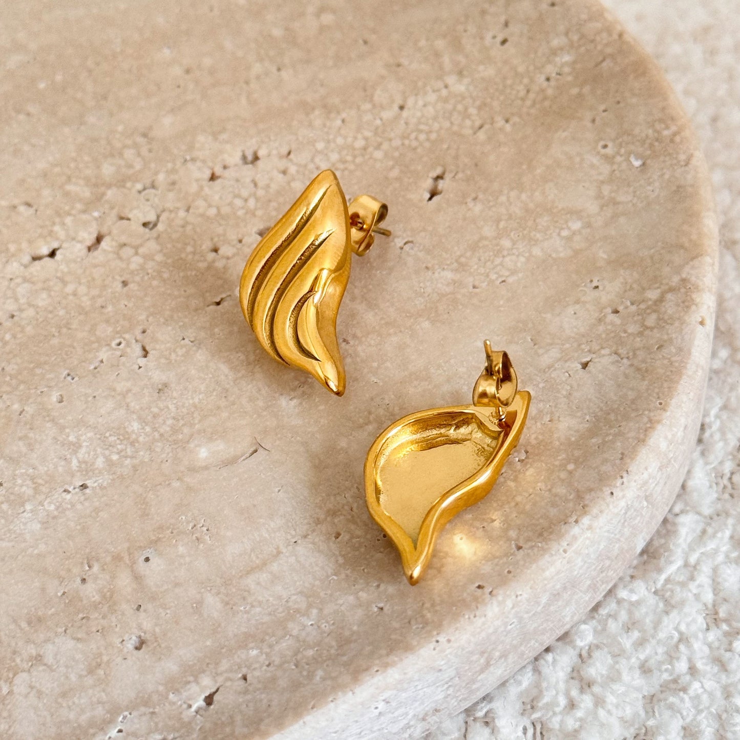 Sculpted Leaf Gold Stud Earrings