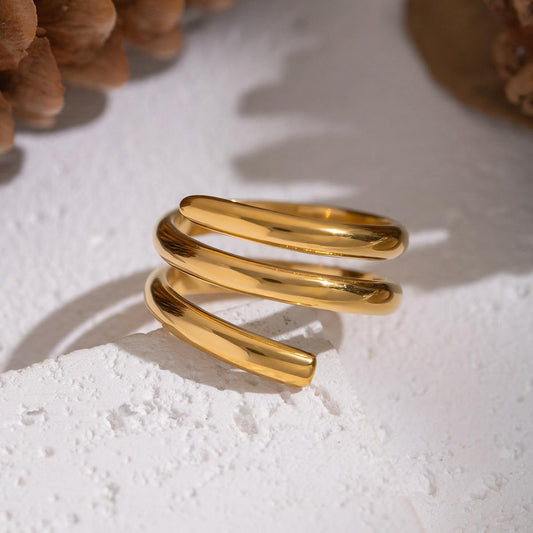 Sculpted Wave Open Gold Ring