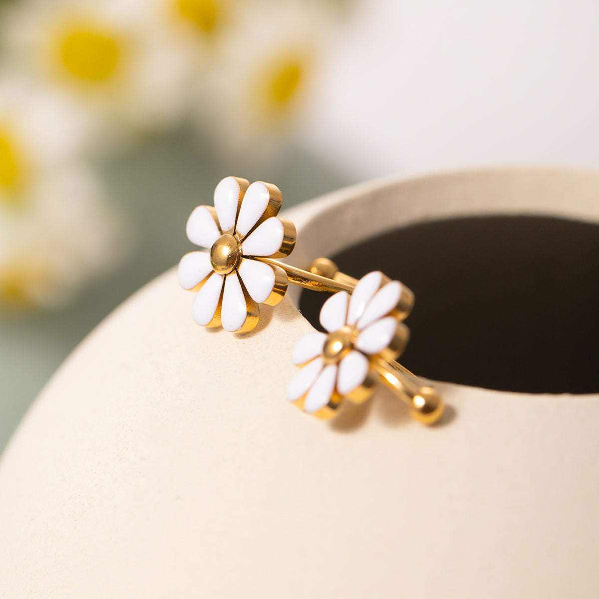 White Daisy Bloom Stud Earrings