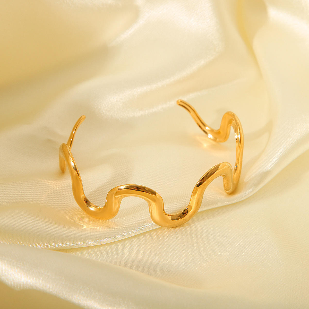 Wavy Rhythm Sculptural Gold Cuff Bracelet