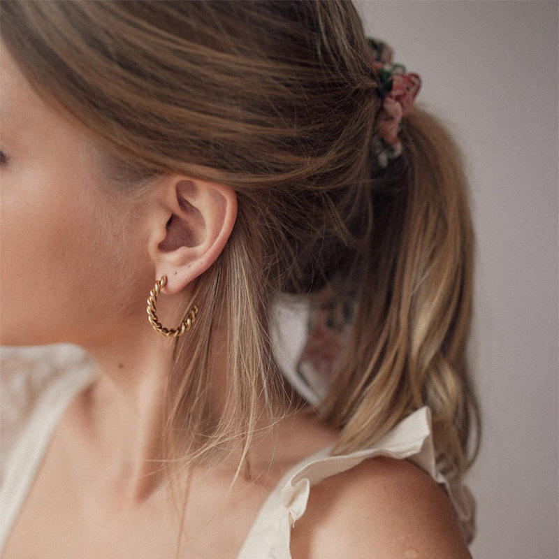 Twisted Rope Gold Hoop Earrings