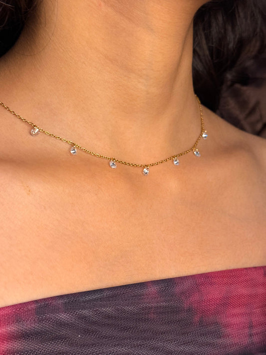 Glimmering Dewdrop Necklace