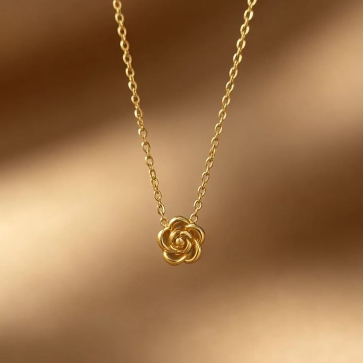 Rose Bloom Pendant Necklace – 18K Gold Plated