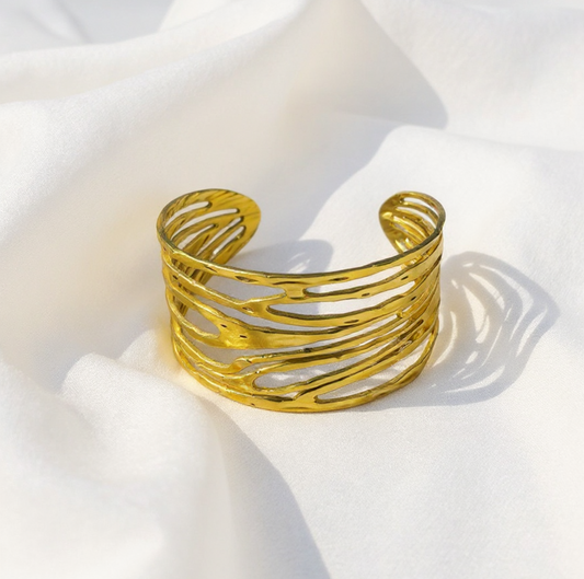 Auric Wave Cuff