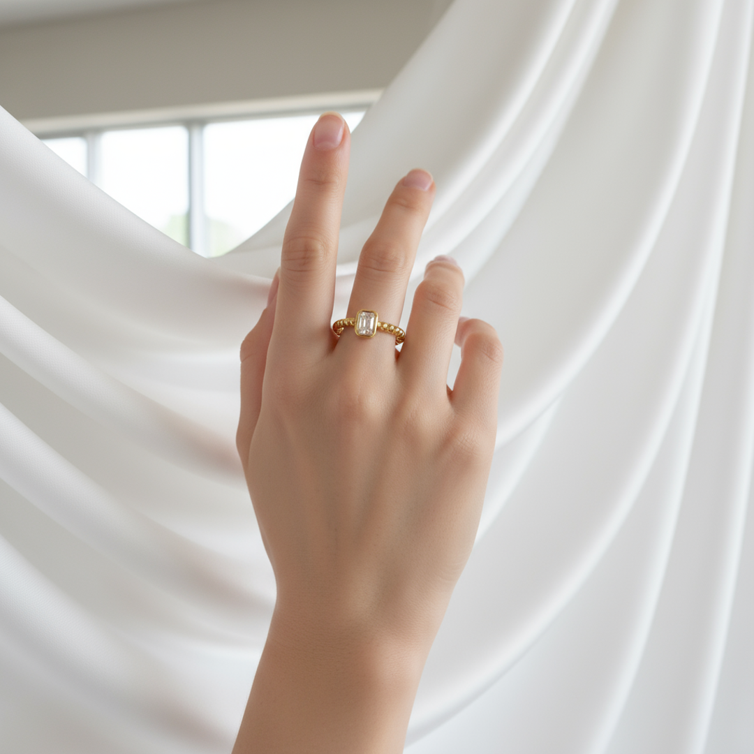 Dazzling Crown Ring
